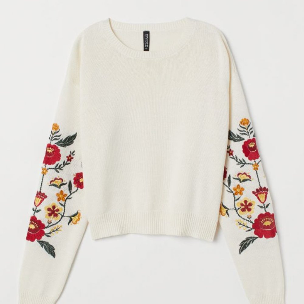 H&M (HandM) Creme Knit Embroidery Shirt